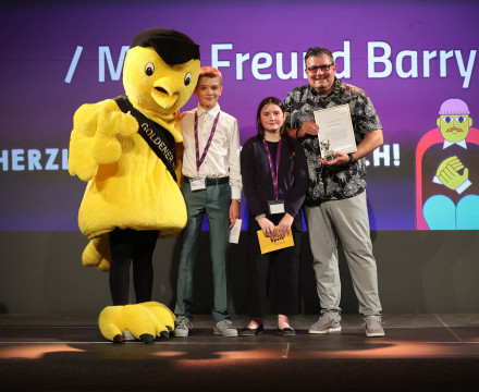GS-2026-Preisverleihung-Buehne-00035-copyright-Festival-Goldener-Spatz-2026-Foto-Carlo-Bansini